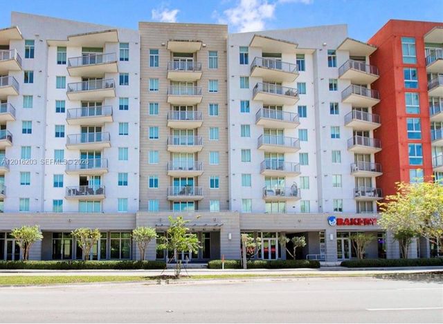 7661 NW 107th Ave 206, Doral, FL 33178