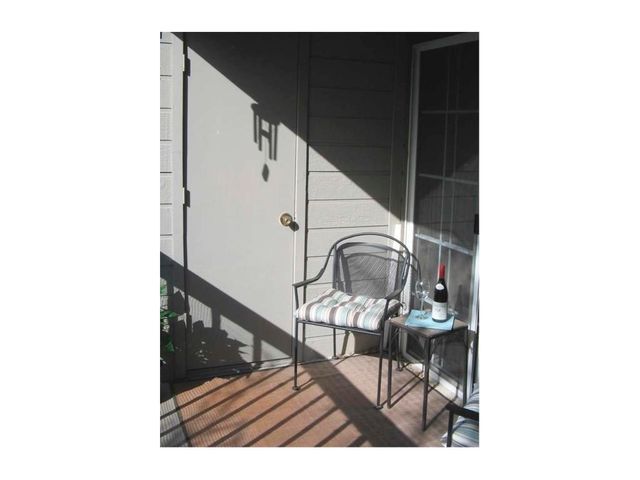 18333 Roehampton Drive 322, Dallas, TX 75252