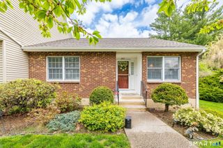 207 Holly Hill Drive 207, Rocky Hill, CT 06067