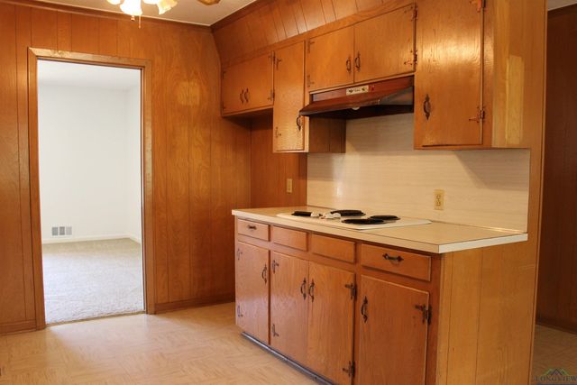 3601 Dudley Rd, Kilgore, TX 75662