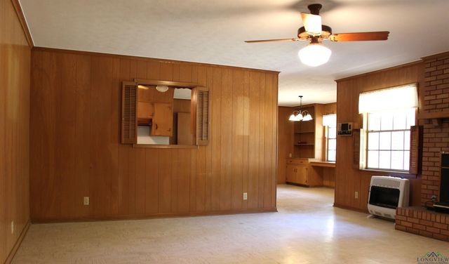 3601 Dudley Rd, Kilgore, TX 75662