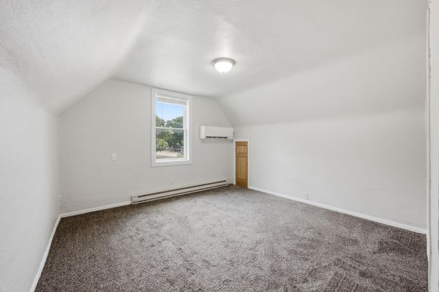 620 17th Street N, Moorhead, MN 56560