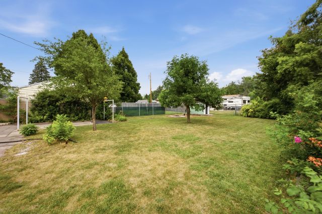 620 17th Street N, Moorhead, MN 56560