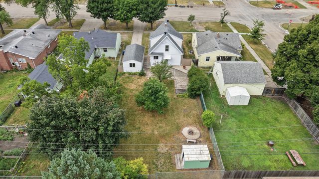 620 17th Street N, Moorhead, MN 56560
