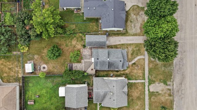 620 17th Street N, Moorhead, MN 56560