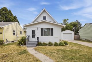 620 17th Street N, Moorhead, MN 56560