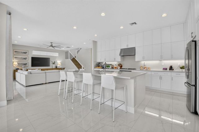 8270 Essex Country Club Drive, Boca Raton, FL 33434