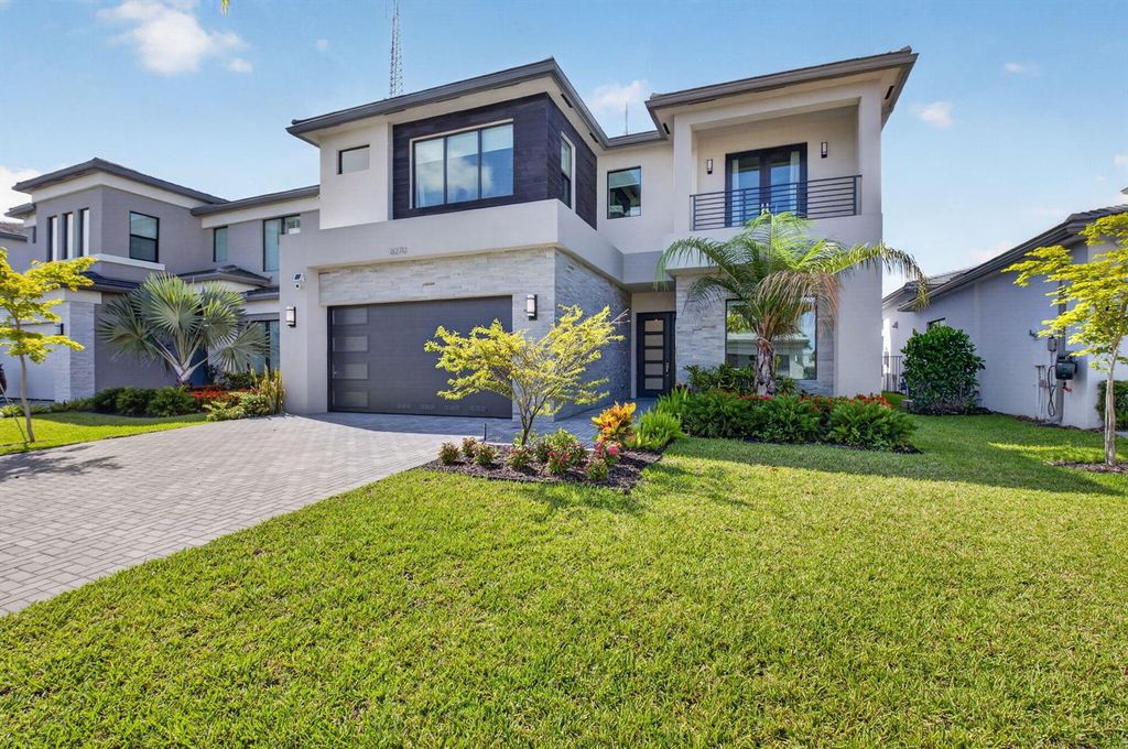 8270 Essex Country Club Drive, Boca Raton, FL 33434