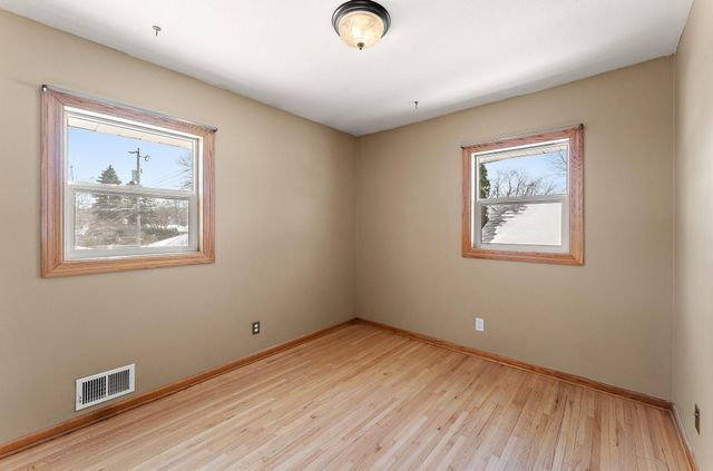 714 50th Avenue NE, Columbia Heights, MN 55421