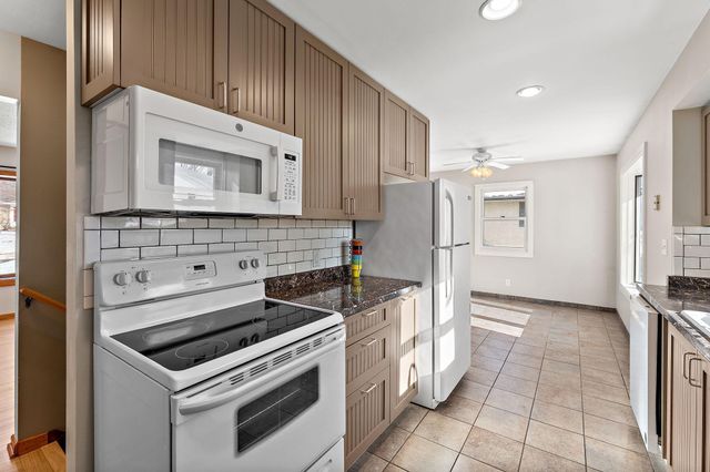 714 50th Avenue NE, Columbia Heights, MN 55421