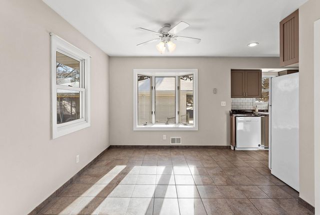 714 50th Avenue NE, Columbia Heights, MN 55421