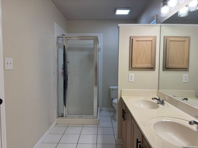 1136 BERRY CREEK DR, Schertz, TX 78154