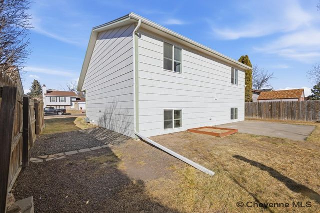 4109 ROGERS AVE, Cheyenne, WY 82009