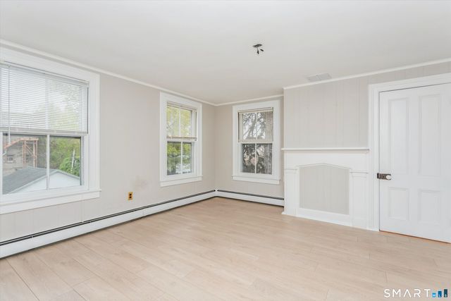 37 Arch Street, Greenwich, CT 06830