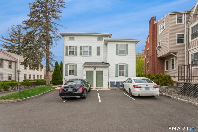 37 Arch Street, Greenwich, CT 06830