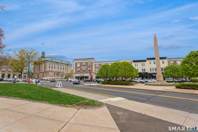 37 Arch Street, Greenwich, CT 06830
