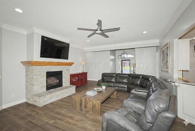 7802 Goldenview Circle, Amarillo, TX 79119