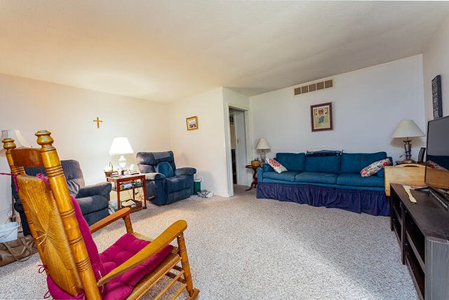 690 Whites Road, Perryville, KY 40468
