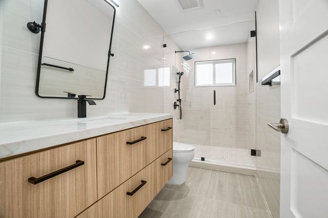 5496 NE 22nd Avenue, Fort Lauderdale, FL 33308