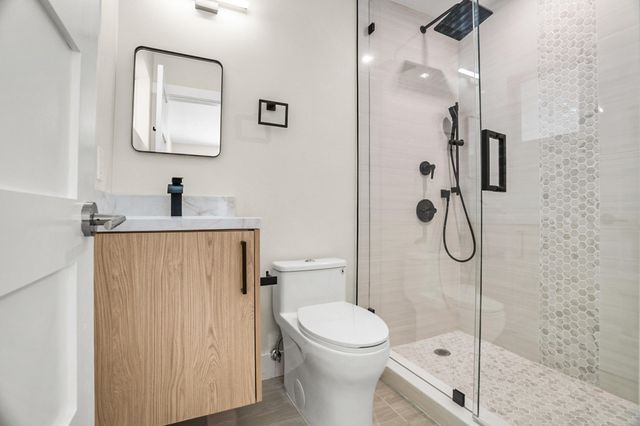 5496 NE 22nd Avenue, Fort Lauderdale, FL 33308