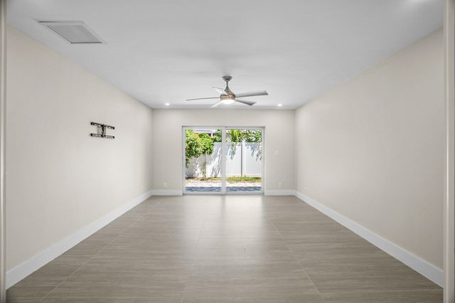 5496 NE 22nd Avenue, Fort Lauderdale, FL 33308