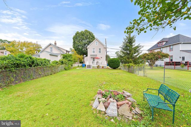 806 HESSIAN AVE, National Park, NJ 08063