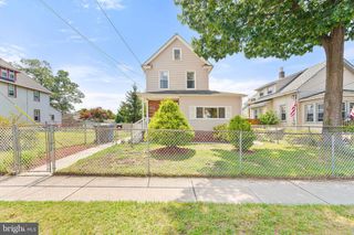 806 HESSIAN AVE, National Park, NJ 08063