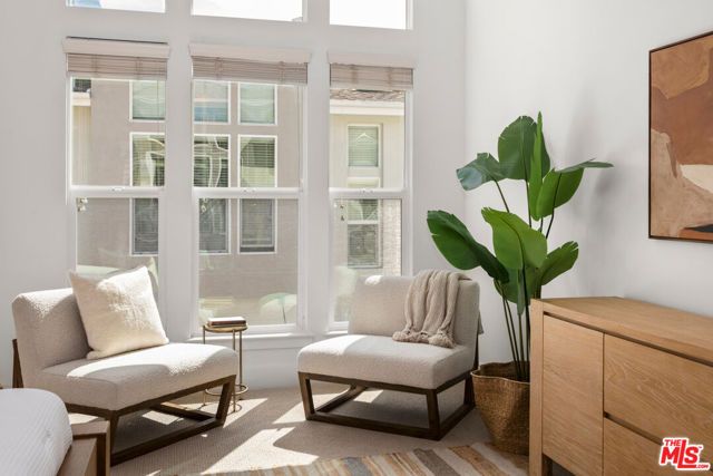 6011 Dawn 1, Los Angeles, CA 90094