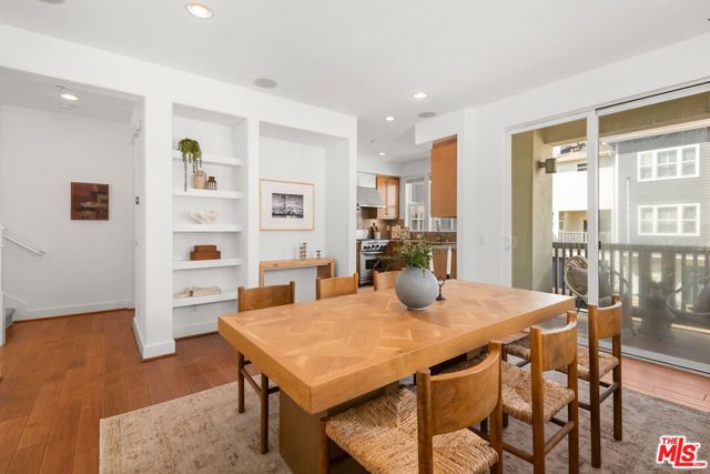 6011 Dawn 1, Los Angeles, CA 90094