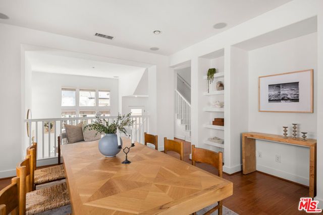 6011 Dawn 1, Los Angeles, CA 90094