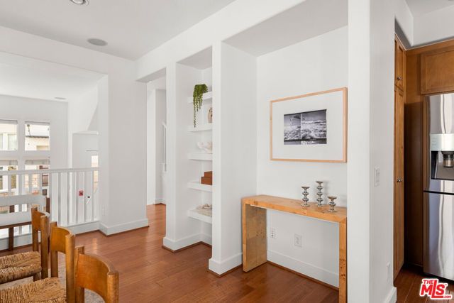 6011 Dawn 1, Los Angeles, CA 90094