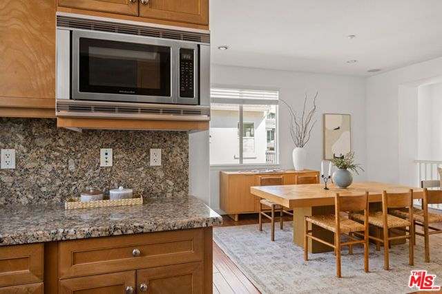 6011 Dawn 1, Los Angeles, CA 90094