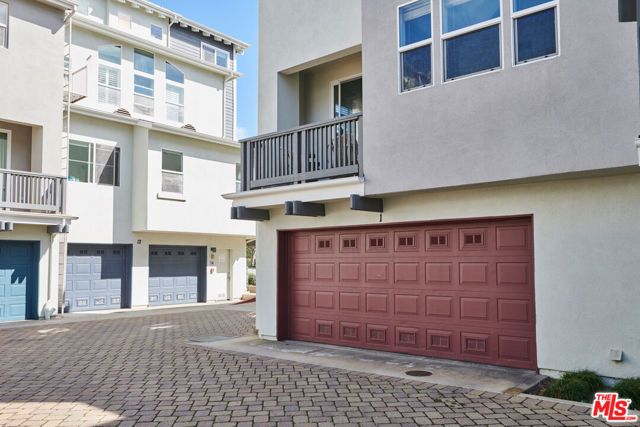 6011 Dawn 1, Los Angeles, CA 90094