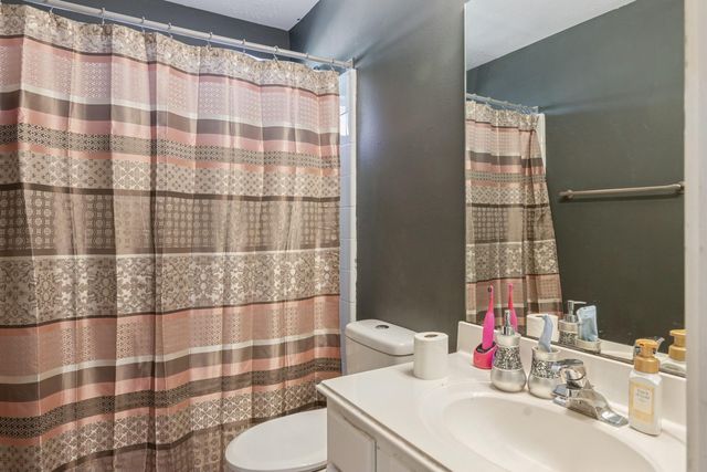 429 Blossomwood Drive Drive, League City, TX 77573