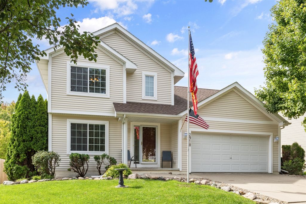 2918 SW Glenbrooke Boulevard, Ankeny, IA 50023