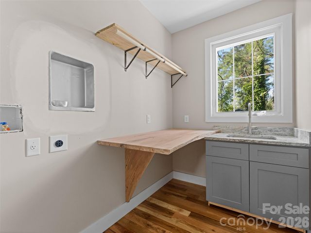551 Fisher Road, Brevard, NC 28712
