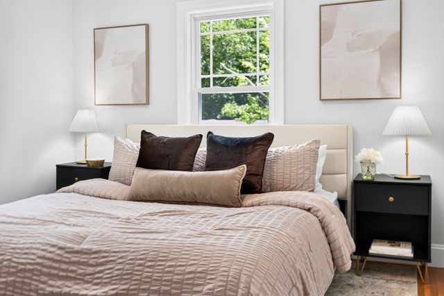 66 Linden St, Newton, MA 02464