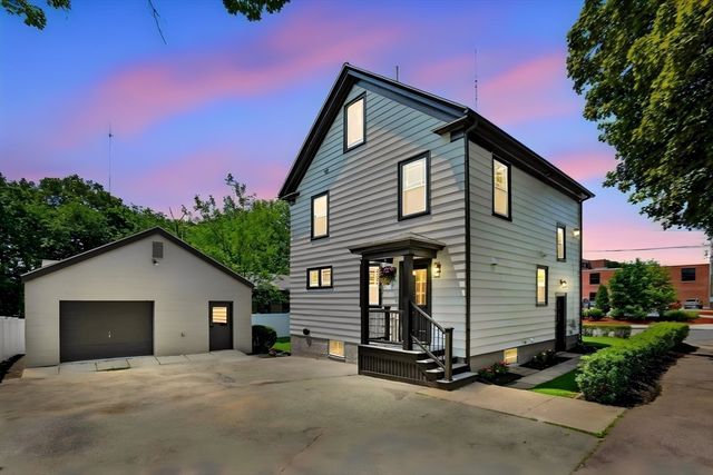 66 Linden St, Newton, MA 02464