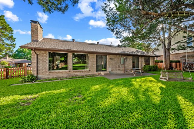 903 Middle Run, Duncanville, TX 75137