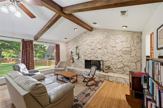 903 Middle Run, Duncanville, TX 75137