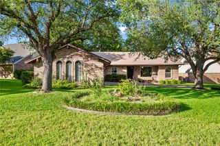903 Middle Run, Duncanville, TX 75137