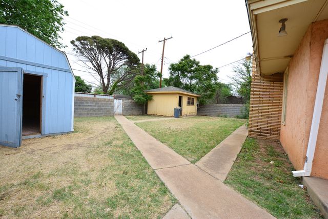 5224 9th Street, Lubbock, TX 79416