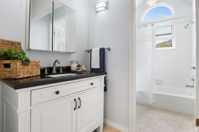 11466 S CHERRY HILL DR, Sandy, UT 84094