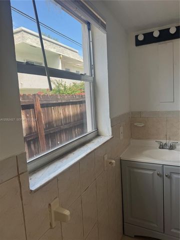 321 SW 1st Court K-4, Pompano Beach, FL 33060