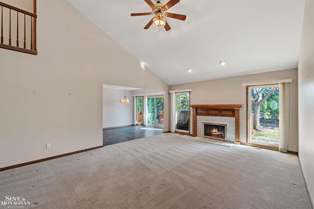 15764 Winners Circle, Clinton Township, MI 48035
