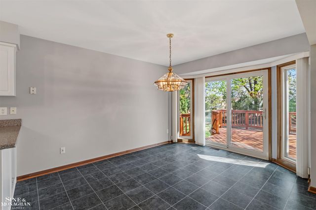 15764 Winners Circle, Clinton Township, MI 48035