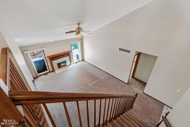 15764 Winners Circle, Clinton Township, MI 48035