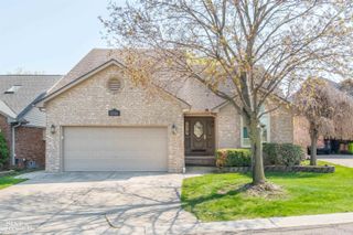 15764 Winners Circle, Clinton Township, MI 48035