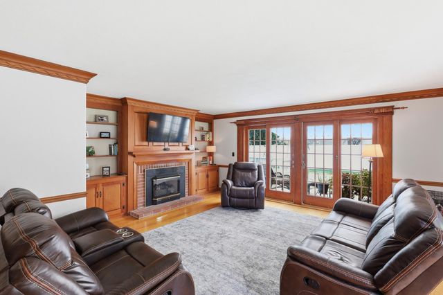 727 N GOVERNORS AVE, Dover, DE 19904