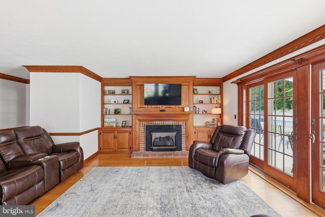 727 N GOVERNORS AVE, Dover, DE 19904